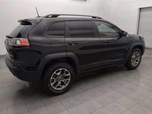 Used 2022 Jeep Cherokee Trailhawk image 10