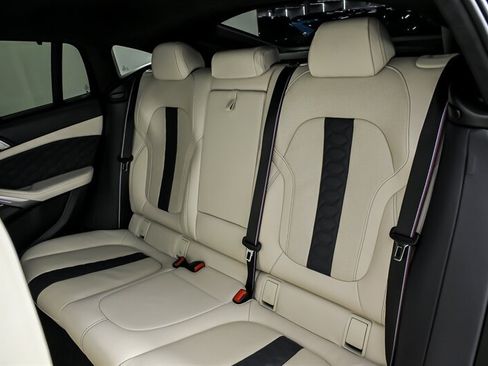 Used 2022 BMW X6 M w/ Competition Package AWD/4WD image 25