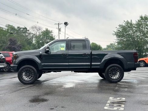 Used 2021 Ford F350 Platinum w/ Tremor Off-Road Package AWD/4WD image 3