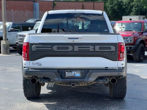 Used 2019 Ford F150 Raptor w/ Equipment Group 802A Luxury AWD/4WD image 7