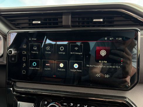 Used 2024 GMC Sierra 3500 AT4 w/ AT4 Premium Plus Package image 25