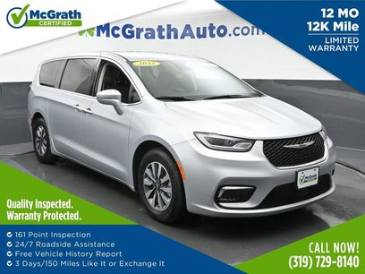 Used 2022 Chrysler Pacifica Touring-L