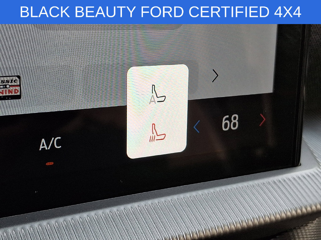 Used 2025 Ford Explorer ST-Line AWD/4WD image 25