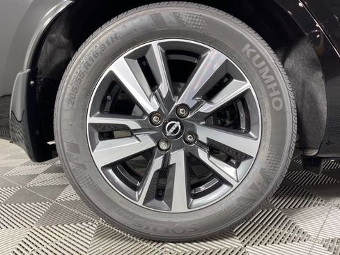 New 2025 Nissan Versa SV w/ Trunk Package image 15