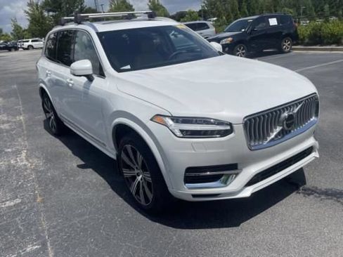 Used 2025 Volvo XC90 T8 Ultra w/ Protection Package AWD/4WD image 1