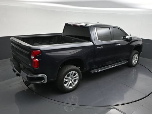 Used 2023 Chevrolet Silverado 1500 LTZ RWD image 19