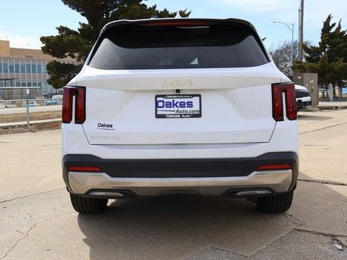 New 2025 Kia Sorento SX FWD image 6