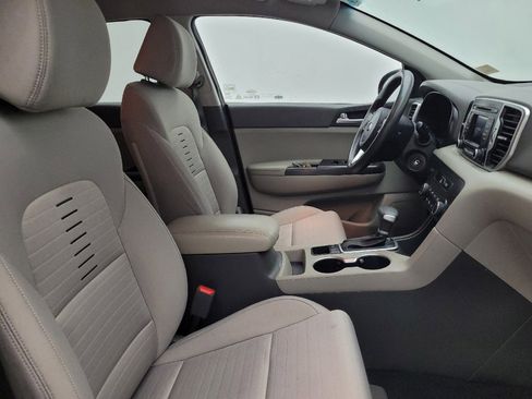 Used 2018 Kia Sportage LX AWD/4WD image 21