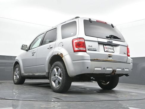 Used 2010 Ford Escape Limited AWD/4WD image 30