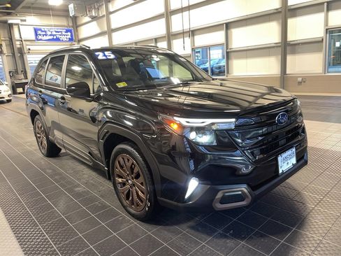 Used 2025 Subaru Forester Sport image 1