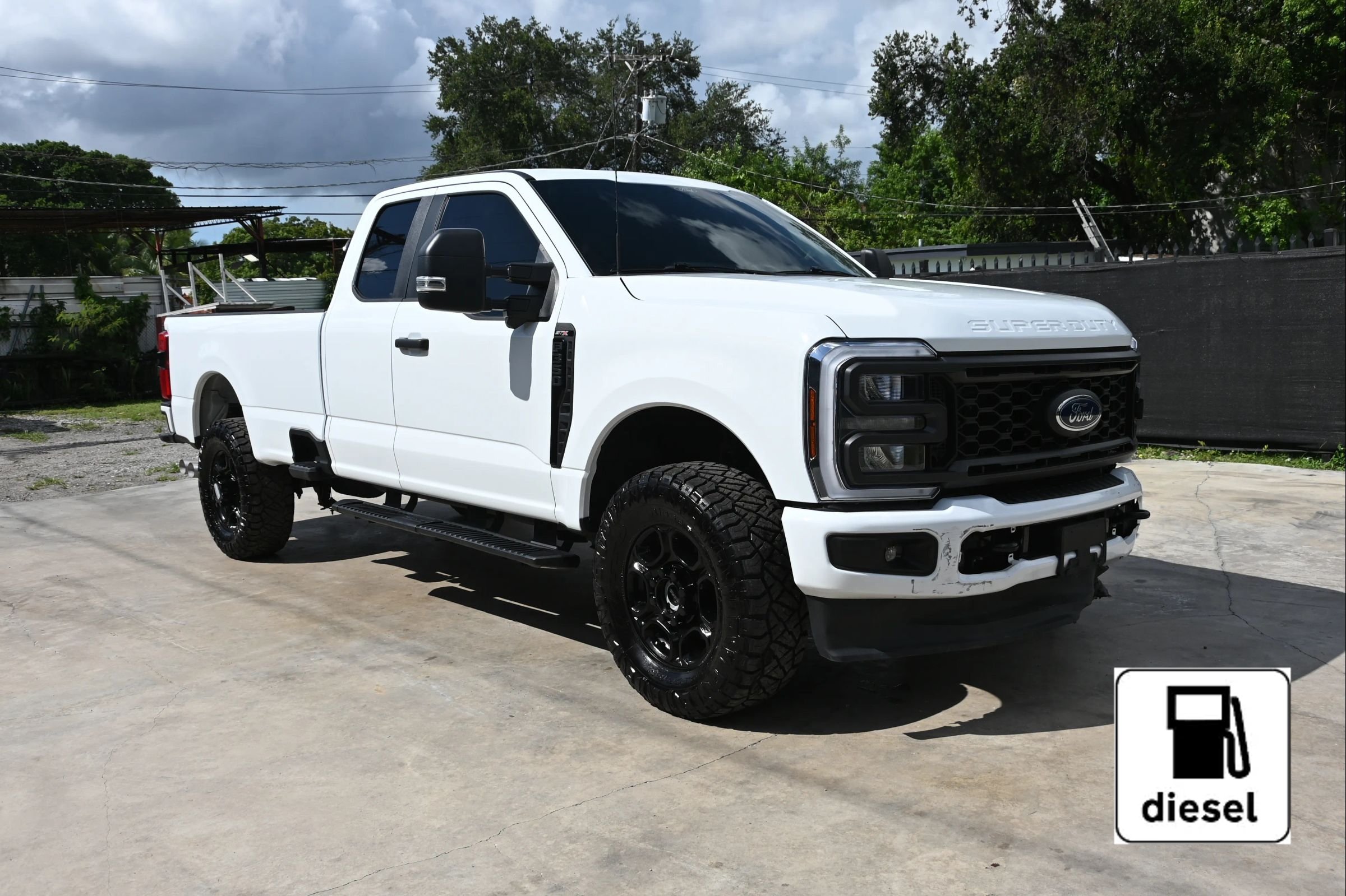 Used 2025 Ford F350 XL w/ STX Appearance Package AWD/4WD image 1