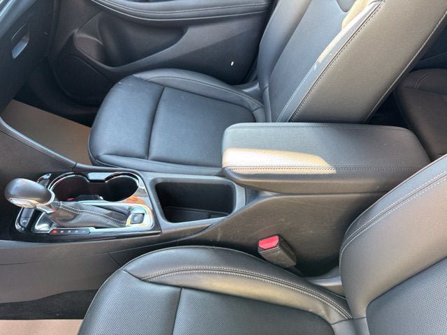 Used 2024 Buick Encore GX Sport Touring w/ Comfort Package FWD image 16