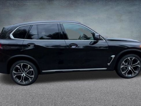 Used 2024 BMW X5 xDrive40i w/ Premium Package AWD/4WD image 29