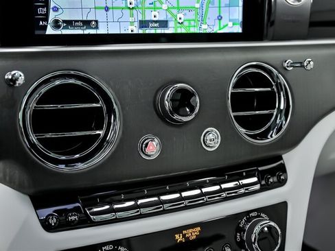Used 2022 Rolls-Royce Ghost AWD/4WD image 37