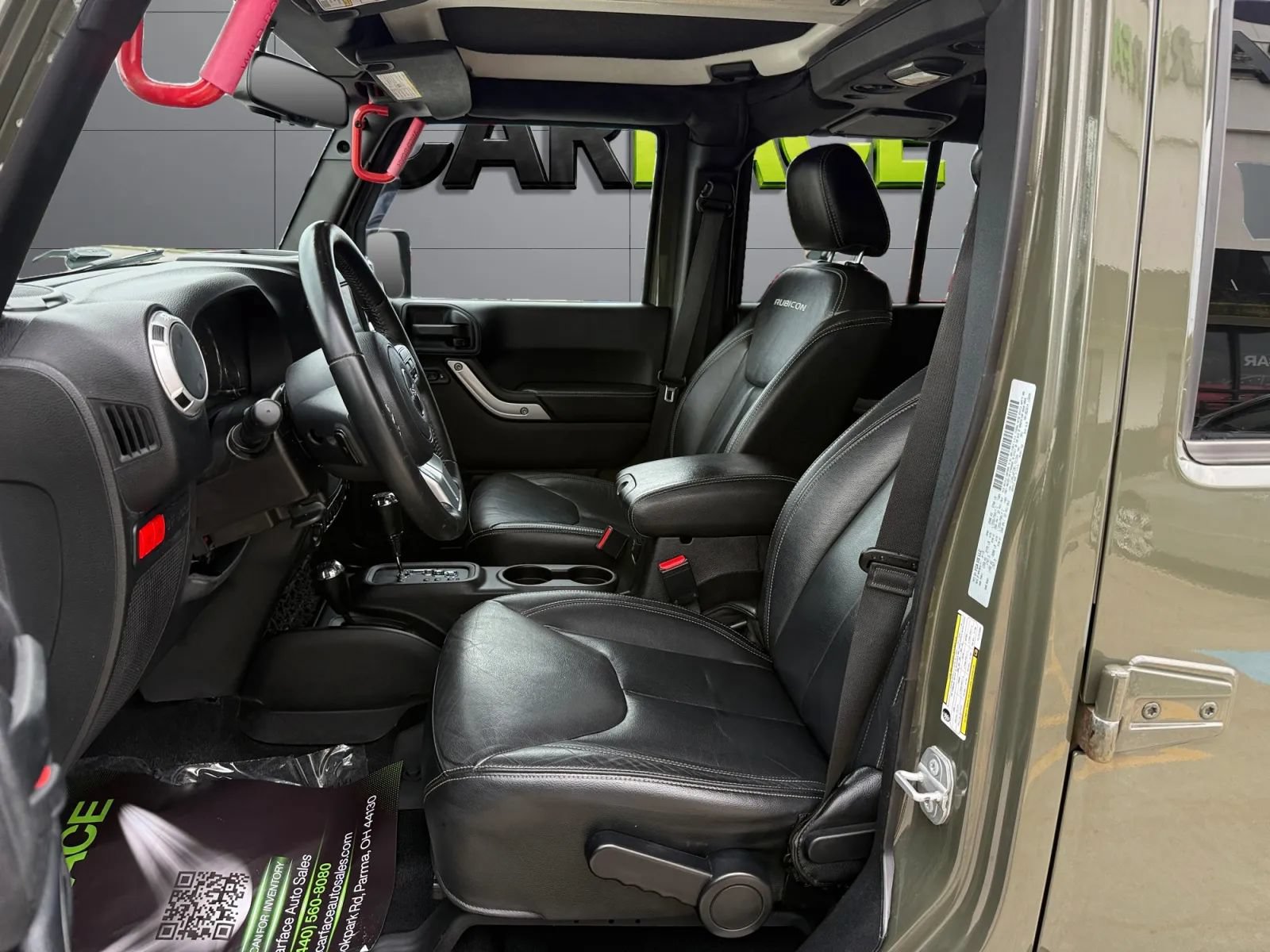 Used 2015 Jeep Wrangler Unlimited Rubicon AWD/4WD image 16
