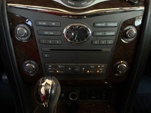 Used 2017 INFINITI QX80 2WD image 26