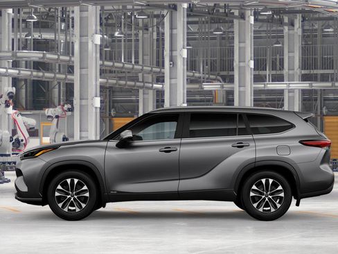New 2026 Toyota Highlander XLE AWD/4WD image 4