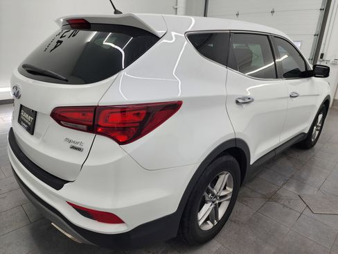 Used 2018 Hyundai Santa Fe Sport image 5