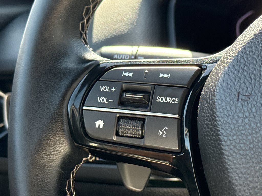Used 2024 Honda Civic Sport image 28