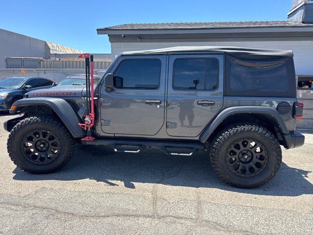 Used 2022 Jeep Wrangler Unlimited Rubicon w/ LED Lighting Group AWD/4WD image 8