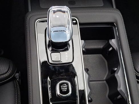 New 2026 Volvo XC90 B6 Ultra w/ Lounge Package image 10