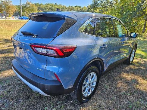 Certified 2023 Ford Escape Active w/ Tech Pack #2 image 5