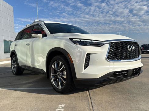 Used 2023 INFINITI QX60 Luxe w/ Cargo Package image 4