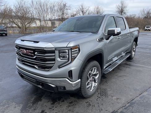 New 2026 GMC Sierra 1500 SLT w/ SLT Premium Package image 1