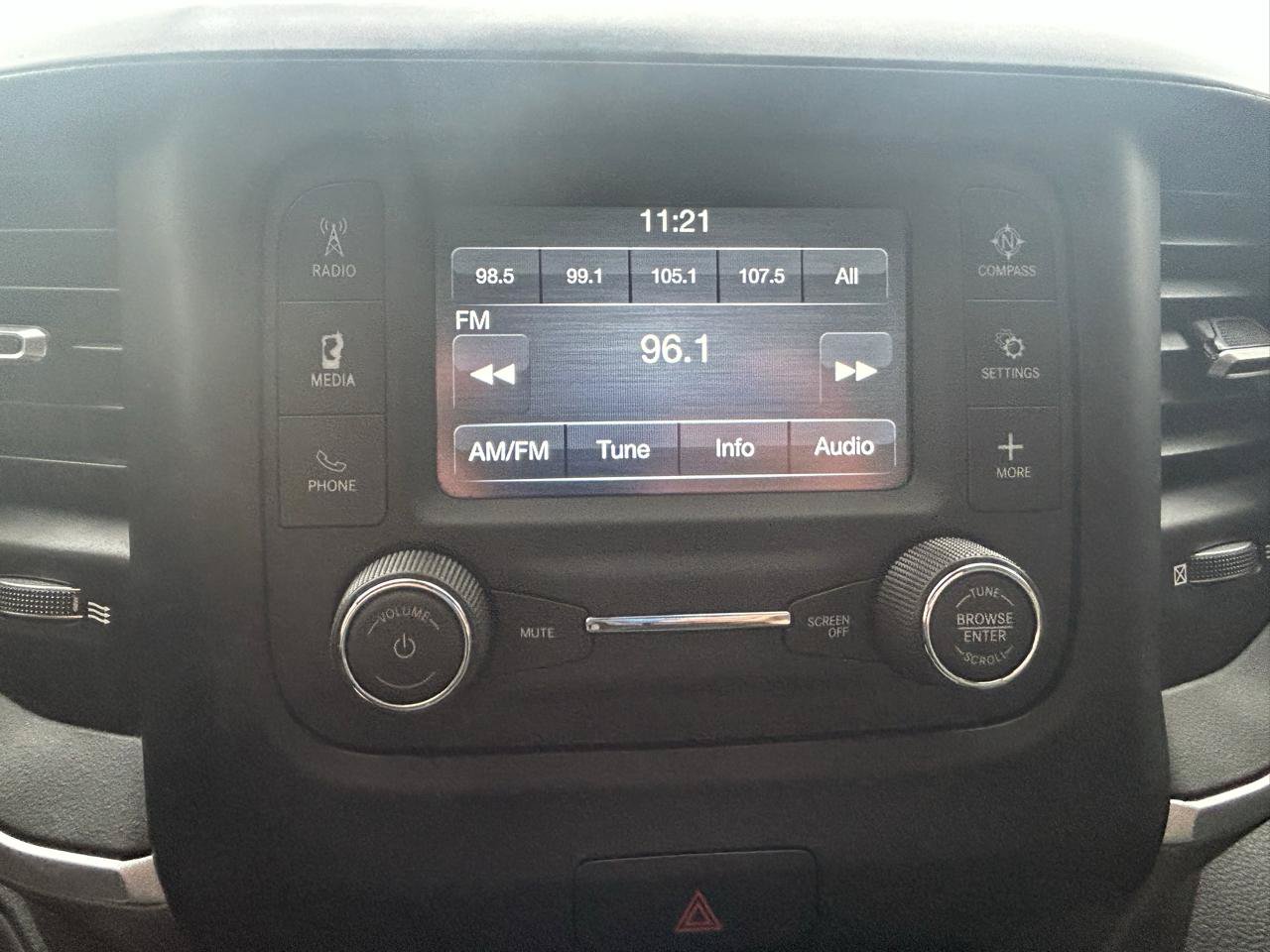 Used 2019 RAM 1500 Big Horn AWD/4WD image 21