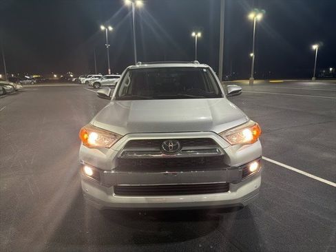 Used 2016 Toyota 4Runner Limited image 10