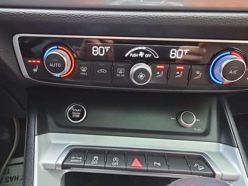 Used 2022 Audi Q3 2.0T Premium w/ Convenience Package image 78