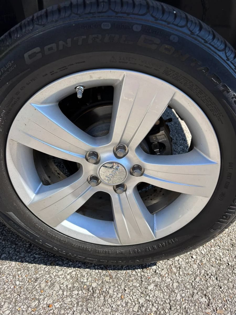 Used 2012 Jeep Patriot Limited FWD image 25