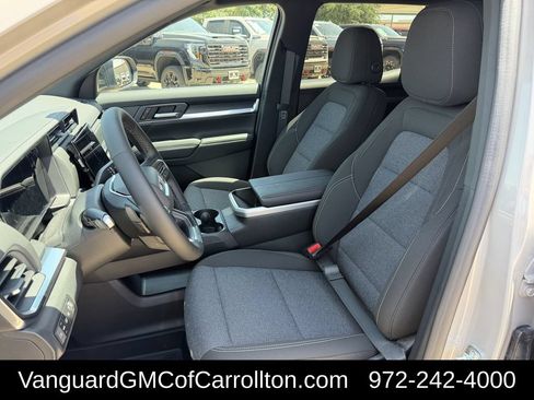 New 2027 GMC Terrain Elevation w/ Black Edition FWD image 22