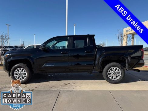 Used 2024 Toyota Tacoma SR5 image 9