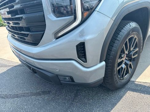 Used 2025 GMC Sierra 1500 Elevation w/ Elevation Premium Package AWD/4WD image 12