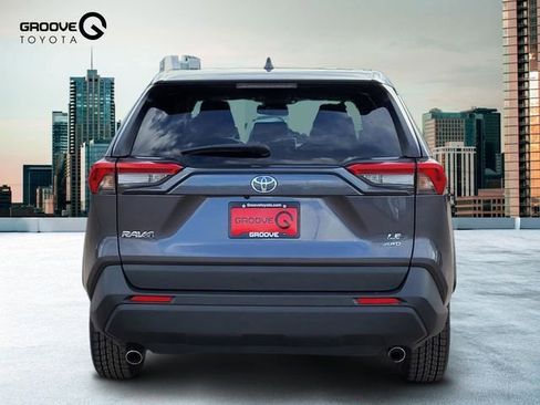 Used 2024 Toyota RAV4 LE image 4