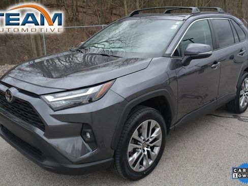 Used 2023 Toyota RAV4 XLE Premium image 1