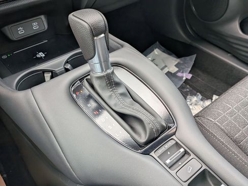 New 2026 Honda HR-V LX image 24