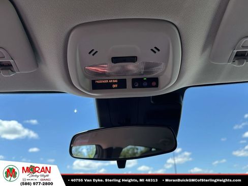 Used 2025 Chevrolet Trax ACTIV w/ Driver Confidence Package FWD image 30