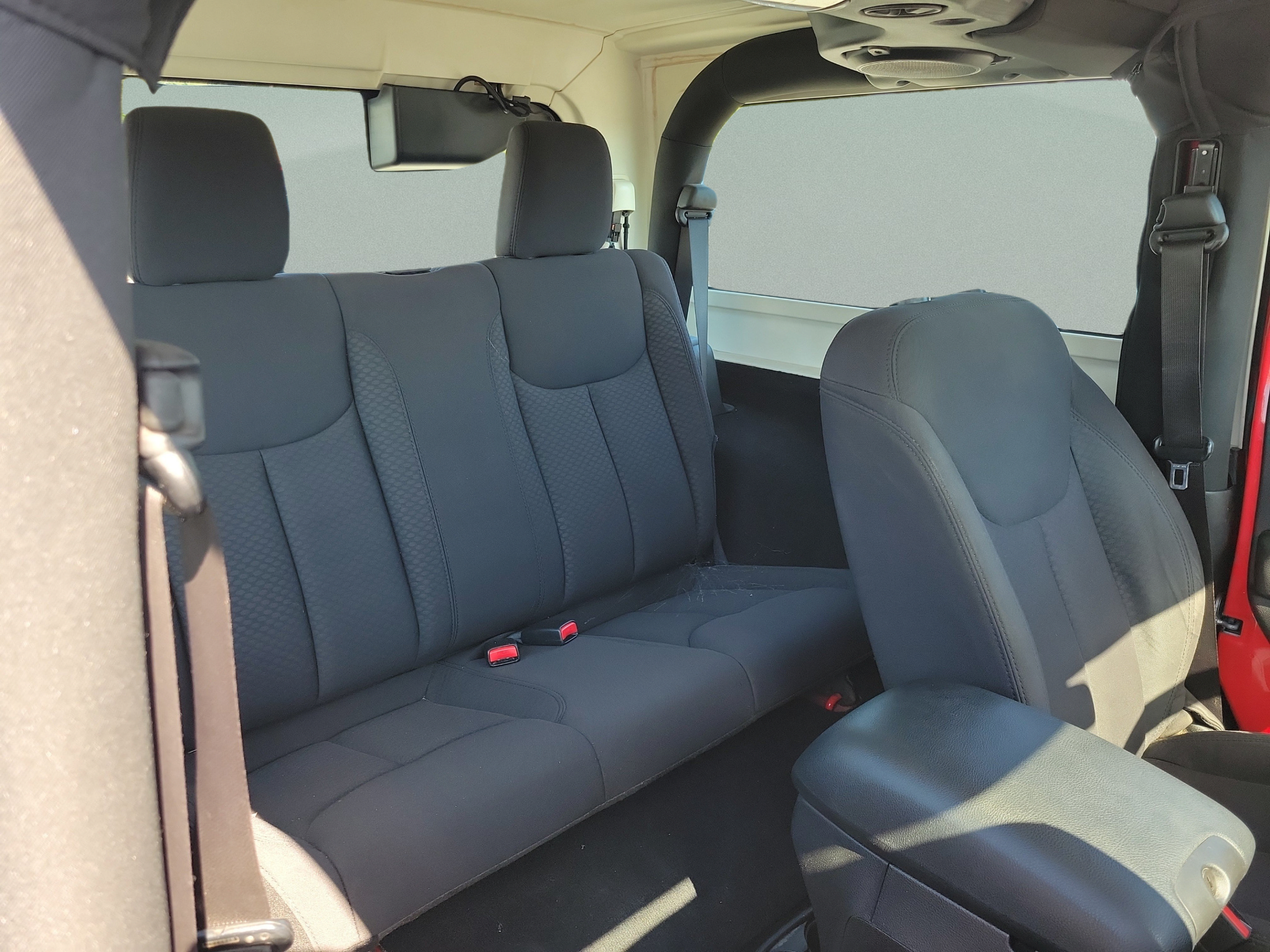 Used 2013 Jeep Wrangler Sport AWD/4WD image 22