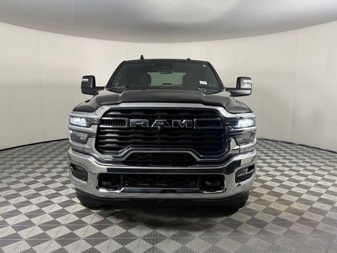 Used 2026 RAM 2500 Big Horn AWD/4WD image 4