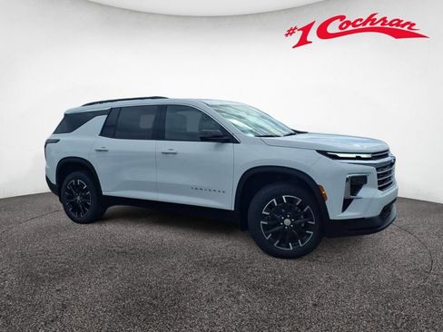 New 2026 Chevrolet Traverse LT w/ Sun and Wheel Package image 2