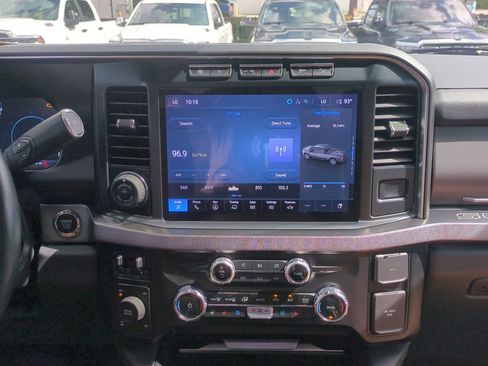 Used 2024 Ford F250 Platinum AWD/4WD image 19