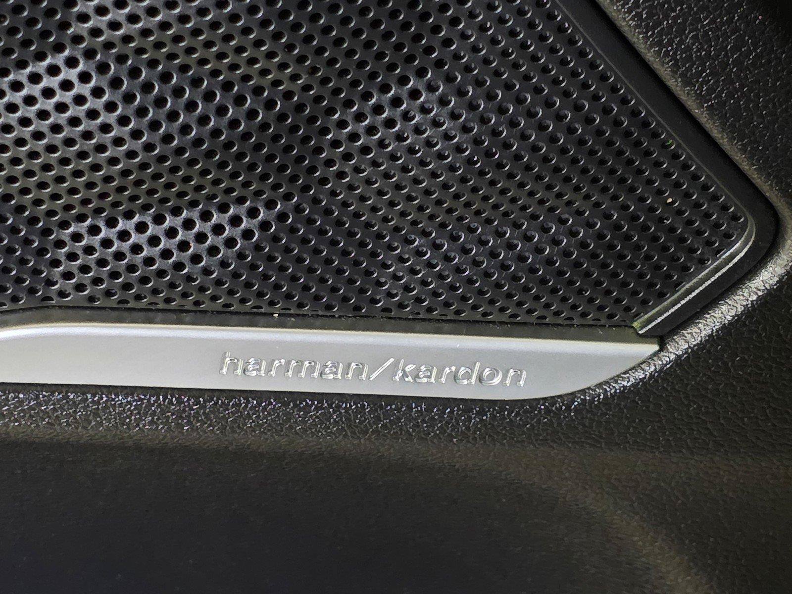 Used 2021 Hyundai Santa Fe Limited FWD image 22