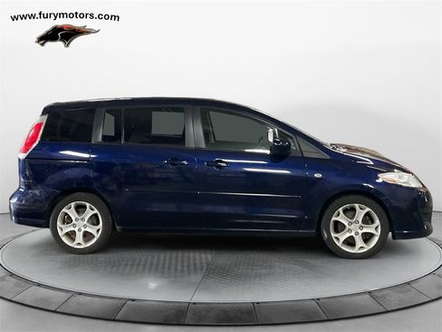 Used 2009 MAZDA MAZDA5 Sport image 2