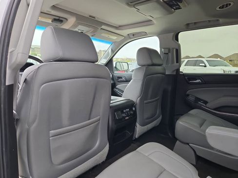 Used 2015 Chevrolet Tahoe LT image 16