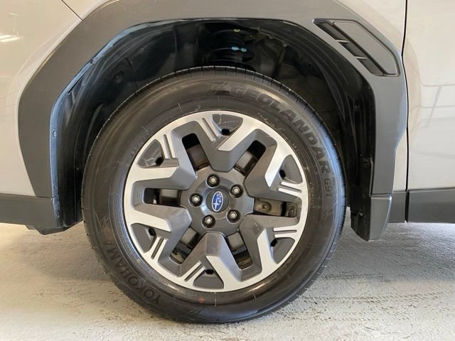 Used 2026 Subaru Forester Premium AWD/4WD image 5