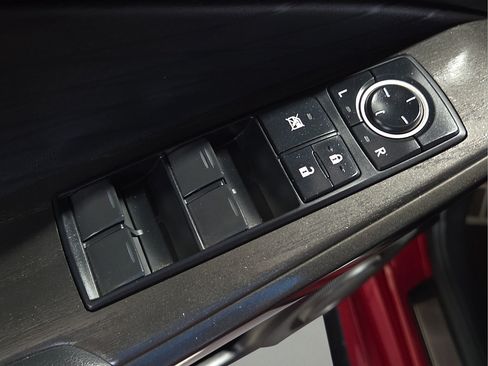 Used 2021 Lexus IS 350 F Sport w/ Dynamic Handling Package RWD image 18