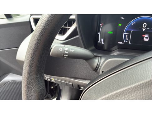 Used 2026 Toyota Corolla LE FWD image 2