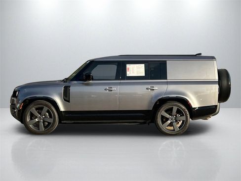 Used 2024 Land Rover Defender 130 Outbound image 8